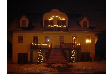 Hungría Privát Sopron, Exterior